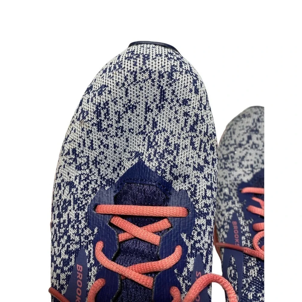 Brooks women sneaker Launch 6 EUC size US 10 / EUR 42 - Picture 10 of 15